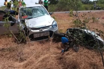 கிளிநொச்சி கோர விபத்தில் பெண் உயிரிழப்பு