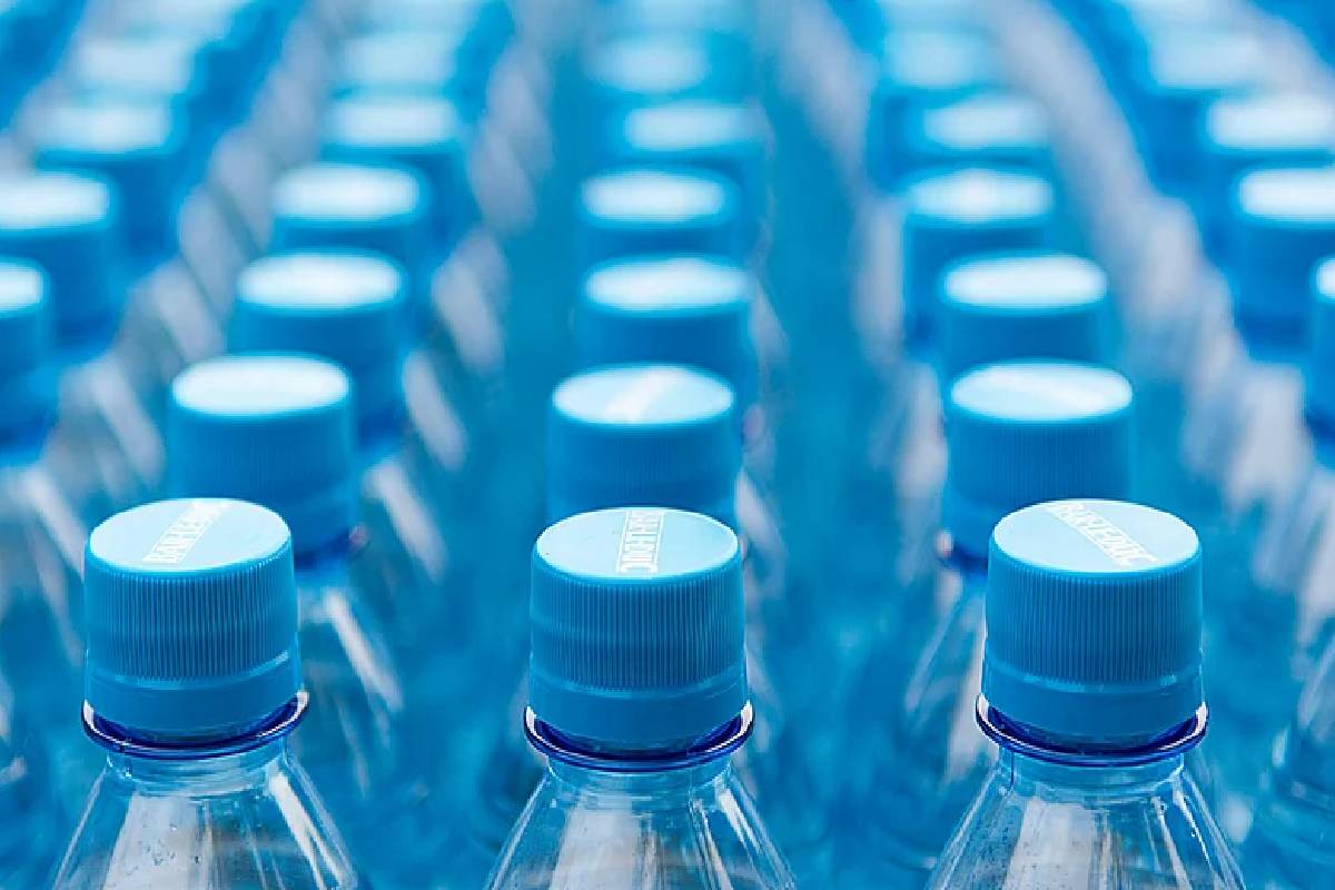 மத்திய கிழக்குப் போர் விடுத்த சவால் ; போத்தல் குடிநீர் விலை உயர்வு | Middle East War Bottled Water Prices Rise