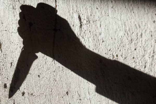 மகனை கத்தியால் குத்திக் கொன்ற தந்தை கைது | Son Killed By Fathers Manna
