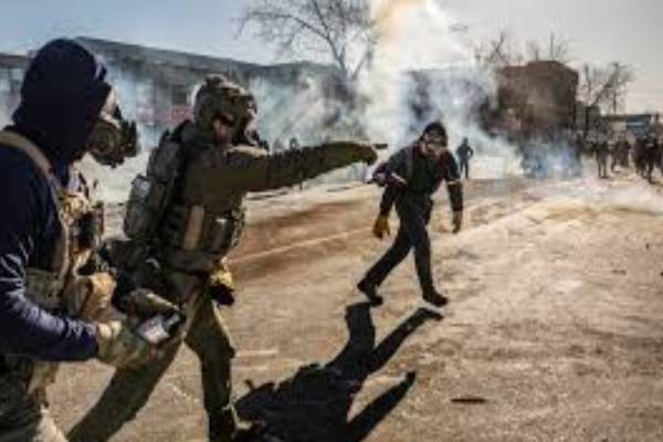 பதற்றத்தை தணிக்க அமெரிக்கா வெளியிட்ட அறிவிப்பு - நெருக்கடியில் 2,000 அதிகாரிகள் | Us Issues Statement To Ease Tensions