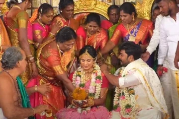 காதலரை கரம் பிடித்த பிரபல செய்தி வாசிப்பாளர் கண்மணி!