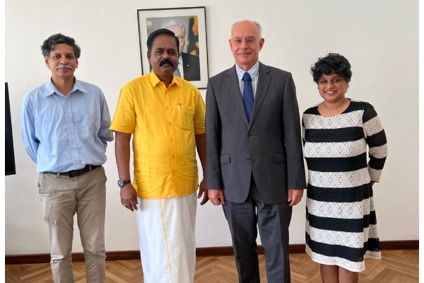 தமிழரசுக் கட்சியின் சர்வதேச சந்திப்புக்களில் கலந்துகொள்ளும் புதிய முகம்!! அதிர்ச்சியில் வாடிய பழைய முகம்!! - ஐபிசி தமிழ்