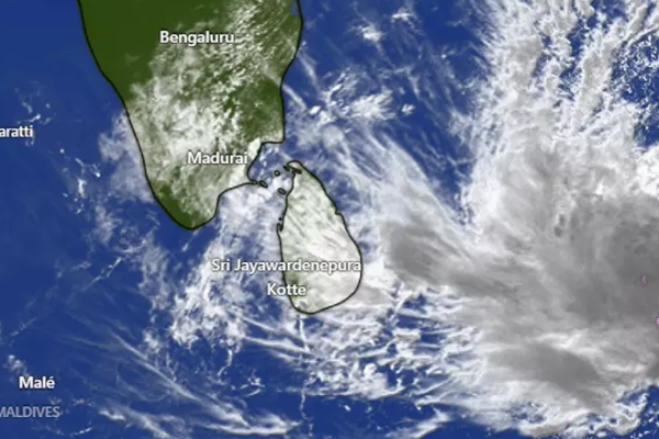 நாளை இலங்கைக்குள் நுழையவுள்ள காற்றழுத்தத் தாழ்வு நிலை | Deep Depression In Pottuvil Tomorrow