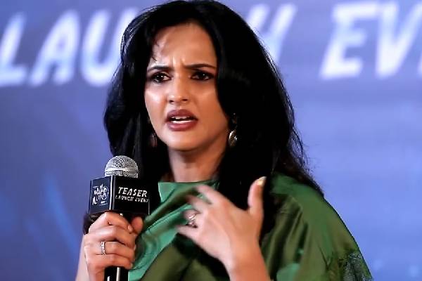 கட்டாயப்படுத்தினால் ஏன் அப்படி நடிச்சீங்க!! டாப்ஸிக்கு பதிலடி கொடுத்த நடிகை ஜோதி.. | Jyoti Poorvaj Reaction Taapsee Comments South கட்டாயப்படுத்தினால் ஏன் அப்படி நடிச்சீங்க!! டாப்ஸிக்கு பதிலடி கொடுத்த நடிகை ஜோதி.. | Jyoti Poorvaj Reaction Taapsee Comments South