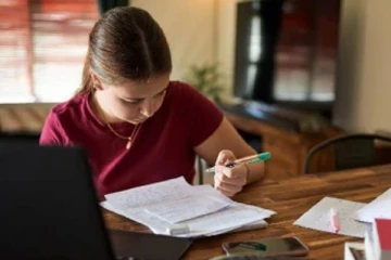 பாடசாலை மாணவர்களுக்காக சீனாவில் நிறைவேற்றப்பட்டுள்ள புதிய சட்டம்