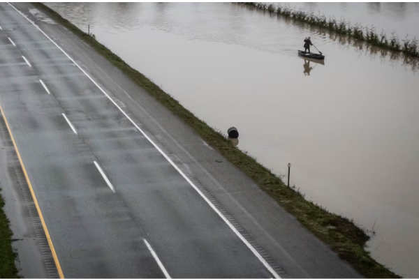 பிரிட்டிஷ் கொலம்பியாவில் கனமழை: வெள்ள எச்சரிக்கை | Heavy Rainfall Warnings Issued