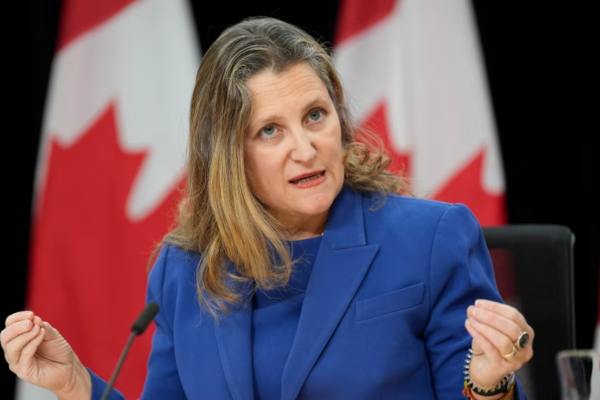 நாடாளுமன்ற உறுப்பினர் பதவியை துறக்கும் கனடிய முன்னாள் அமைச்சர் | Chrystia Freeland To Resign From Parliament