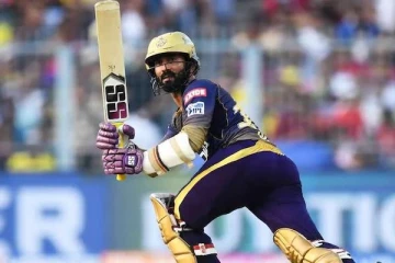 தயக்கம் காட்டும் வெளிநாட்டு வீரர்கள்! நான் தயார் என தில்லாக நிற்கும் தமிழன் தினேஷ் கார்த்திக்