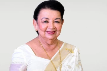 ශිරන්තිට අමාරුයි.. මේ වනවිටත් ඉන්නේ හෘද ස්පන්දන යන්ත්‍රයක ආධාරයෙන් - අද සවස විවෘත හදවත් සැත්කමක්