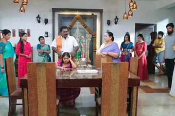 Ethirneechal: வீட்டிற்கு வந்த கடன்காரர்கள்! தோற்றுப்போன நந்தினி மீள்வது எப்படி? கெத்து காட்டும் குணசேகரன்