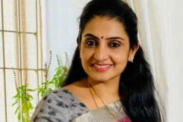 பாண்டியன் ஸ்டோர்ஸ் சீரியல் சுஜிதாவின் மகனா இது..! நன்றாக வளர்ந்துவிட்டாரே