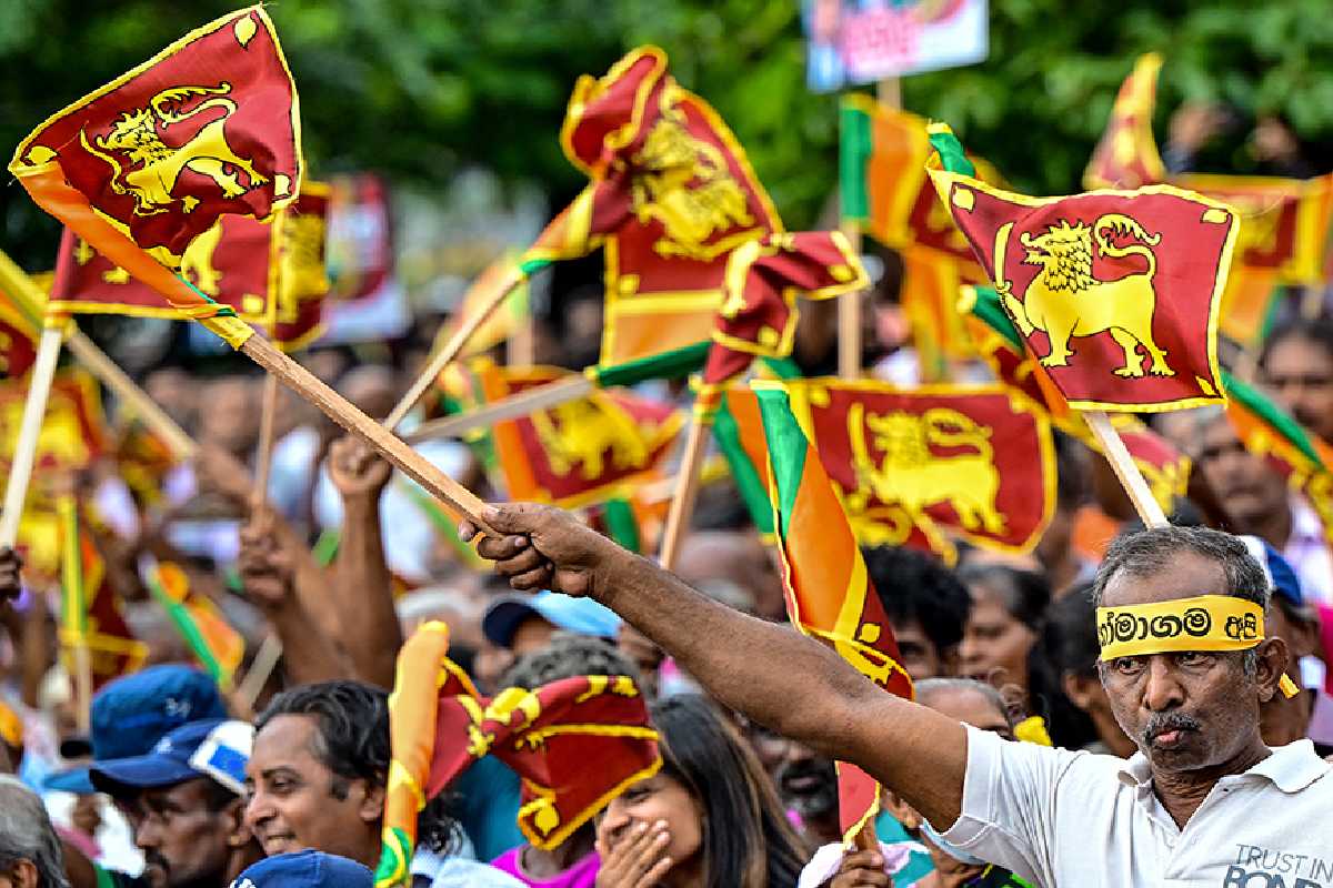 திடீர் செல்வந்தர்கள் குறித்த அறிவிப்பை மீளப்பெறுங்கள் : காவல்துறைக்கு ஐ.தே.க அறிவுறுத்து | Unp Urges Police Withdraw Statement திடீர் செல்வந்தர்கள் குறித்த அறிவிப்பை மீளப்பெறுங்கள் : காவல்துறைக்கு ஐ.தே.க அறிவுறுத்து | Unp Urges Police Withdraw Statement
