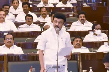 தமிழக அமைச்சரவையில் மாற்றம்: நிதித்துறை அமைச்சரின் பதவி பறிப்பு - பின்னணி என்ன..!