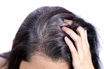 நரை முடியை ஒரே வாரத்தில் கருமையாக்க வேண்டுமா?