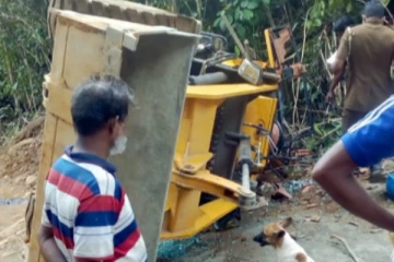 குடை சாய்ந்த இயந்திரம்- ஸ்தலத்தில் பலியான இளைஞன்!
