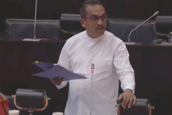 நவீன தொழில்நுட்பத்துடன் கூடிய வாகன இலக்கத் தகடு - அரசின் அறிவிப்பு | New Number Vehicle Plates With Advanced Security
