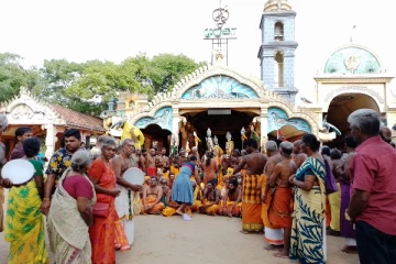 கதிர்காம கந்தனுக்கு யாழில் இருந்து ஆரம்பமானது பாதயாத்திரை