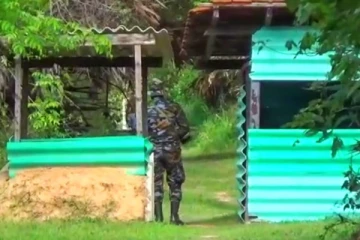 மட்டக்களப்பு பறவைகள் சரணாலயத்திற்குள்  திடீரென  முளைத்த இராணுவ முகாம்?