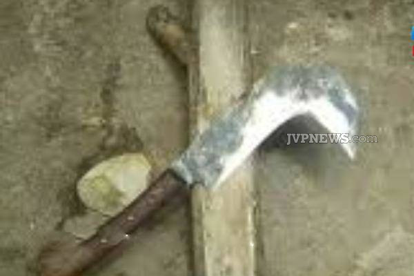 யாழில் மாறி மாறி வெட்டிக்கொண்ட கணவன் மனைவி! | The Husband And Wife Who Cut Alternately In Yahi