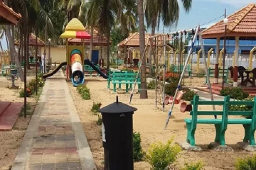 வவுனியாவில் சிறுவர் பூங்காவில் ரவுடிகள் தாக்குதல் இருவர் காயம்!