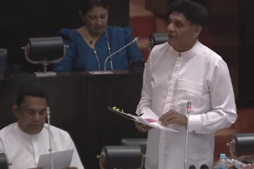 මහ බැංකුවයි භාණ්ඩාගාරයෙයි බරපතළ අර්බුදයෙන් සජිත් කැළඹෙයි - වහාම වාර්තාව සභාගත කරන මෙන් ඉල්ලයි