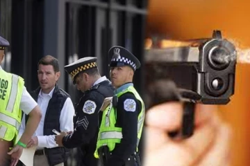 அமெரிக்காவில் இந்திய வம்சாவளியினரை சுட்டுக்கொன்ற சிறுவர்கள்