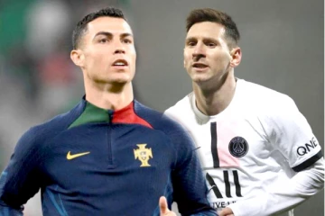 மெஸ்ஸி vs ரொனால்டோ: 2023 ஜனவரியில் காத்திருக்கும் சம்பவம்! இந்த நூற்றாண்டில் முதல்முறையாக மோதும் ஜாம்பவான்கள்