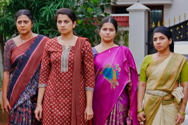 எதிர்நீச்சல் தொடர்கிறது சீரியலில் அதிக சம்பளம் வாங்கும் நடிகை யார் தெரியுமா.. இதோ பாருங்க | Ethirneechal Thodarkirathu Serial Actress Salary