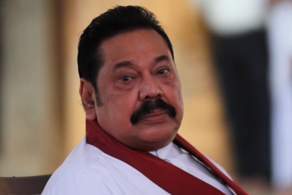 இலங்கையில் வெடித்த வன்முறை : 5 மணி நேரமாக மகிந்த ராஜபக்சவிடம் போலீசார் தீவிர விசாரணை! - தமிழ்நாடு