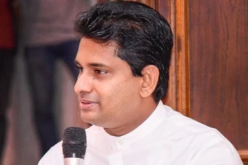 எதிர்க்கட்சியின் முட்டாள்தனமான செயல்கள்! - அமைச்சர் கடும் ஆதங்கம்