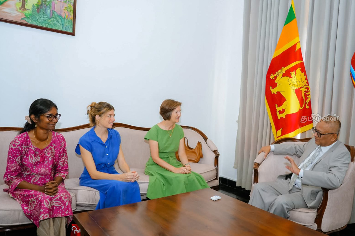 சுவிட்சர்லாந்து உயர்ஸ்தானிகருக்கும் கிழக்கு ஆளுநருக்கும் இடையில் சந்திப்பு | Swiss High Commissioner Meets Eastern Governor சுவிட்சர்லாந்து உயர்ஸ்தானிகருக்கும் கிழக்கு ஆளுநருக்கும் இடையில் சந்திப்பு | Swiss High Commissioner Meets Eastern Governor