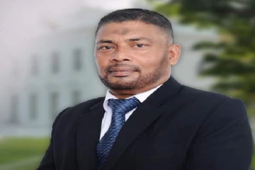 நாட்டு மக்களுக்கு ஜனாதிபதியின் பரிசு மரண தண்டனையே: எம்.எம் மஹ்தி (photo)