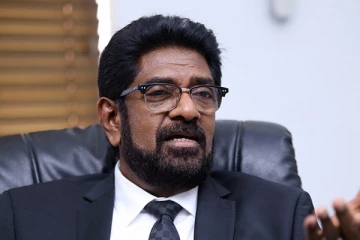 சுகாதார அமைச்சருக்கு எதிரான நம்பிக்கையில்லா பிரேரணை தோற்கடிப்பு