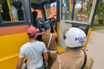 போக்குவரத்துப் பொலிஸார் விசேட சோதனை