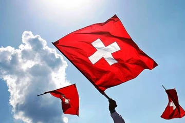 சுவிஸ் குடியுரிமை பெற விரும்புவோருக்கு மிகவும் பயனுள்ள ஒரு தகவல்