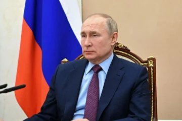 புடினிடம் உக்ரைன் போரை முடிவுக்கு கொண்டுவர சொன்ன எம்.பி.களுக்கு நேர்ந்த விளைவு!