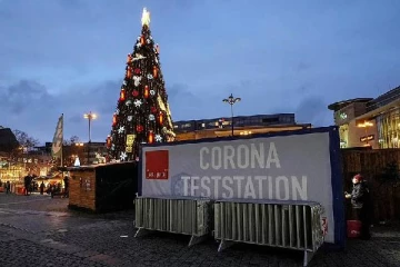 வேகமாக பரவும் Omicron தொற்று... புதிய தடை விதிப்புகளுக்கு தயாராகும் ஐரோப்பிய நாடுகள்