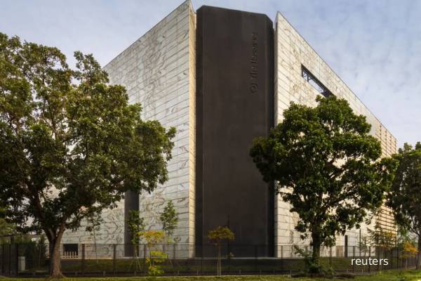 பெரும் பணக்காரர்களின் ரூ 13,600 கோடி மதிப்பிலான தங்கம்: பாதுகாக்கும் ஆசிய நாடு | Ultra Rich Gold In Singapore