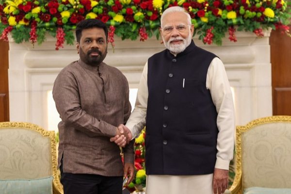 இலங்கை கடற்றொழிலாளர்கள் மீதான தாக்குதல் : குற்றச்சாட்டை மறுக்கும் இந்தியா | Indian Navy Did Not Attack Sri Lankan Fishermen