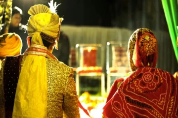 திடீரென மணமகளின் தாய், தந்தையை அறைந்த மணமகன் - அடுத்து நடந்த பகீர் சம்பவம்!