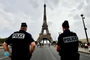 பக்கத்து வீட்டிலிருந்து கேட்ட சத்தத்தால் தொல்லை: பொலிசாரை அழைத்த பிரான்ஸ் நாட்டவர்