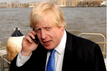 பிரித்தானியாவில் சர்ச்சையை கிளப்பிய பிரதமர் போரிஸ் ஜான்சனின் மொபைல் நம்பர்!