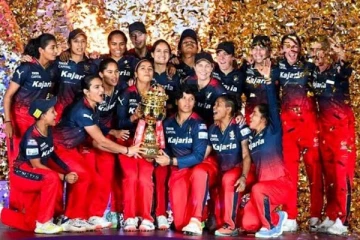 ஐ.பி.எல் வரலாற்றில் பெங்களூர் அணி படைத்த சாதனை