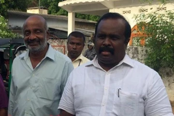 நாடாளுமன்றில் சுயாதீனமாக இயங்க முடிவு? ரெலோ, புளொட் திடீர் நடவடிக்கை