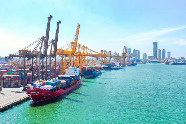 புதிய மைல்கல்லை எட்டிய கொழும்புத் துறைமுகம் | Colombo Port Reaches New Milestone