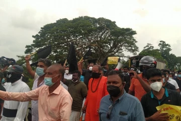 பொத்துவில் தொடக்கம் பொலிகண்டி வரை - தடைகளை தகர்த்தெறிந்து திருமலை நோக்கி நகரும் பேரணி