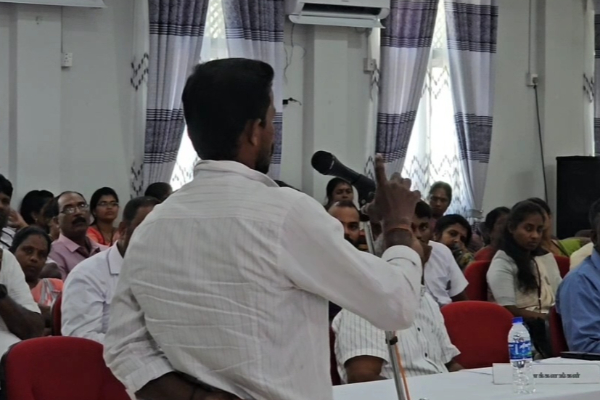 யாழில் AL மாணவிக்கு போதைப்பொருள் பாவனையாளர்கள் தொந்தரவு - கண்டுகொள்ளாத காவல்துறை | Police Ignore Public Issues In Jaffna