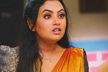 பெத்த அம்மாவால் அவமானத்தின் உச்சிக்கே செல்லும் வெண்பா! கிழித்து தொங்கவிட்ட ரேகாவின் நடிப்பு..