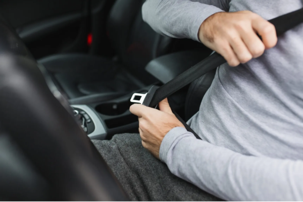 இலங்கையில் கட்டாய நடைமுறை - மீண்டும் வந்த அறிவிப்பால் கடுமையாகும் திட்டம் | 9000 Fined For Expressway Seat Belt Violations இலங்கையில் கட்டாய நடைமுறை - மீண்டும் வந்த அறிவிப்பால் கடுமையாகும் திட்டம் | 9000 Fined For Expressway Seat Belt Violations