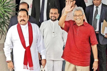 கோட்டாபயவின் கழுத்தில் மலர்வளையமே வைக்க வேண்டும்: விமல் வீரவங்ச எச்சரிக்கை